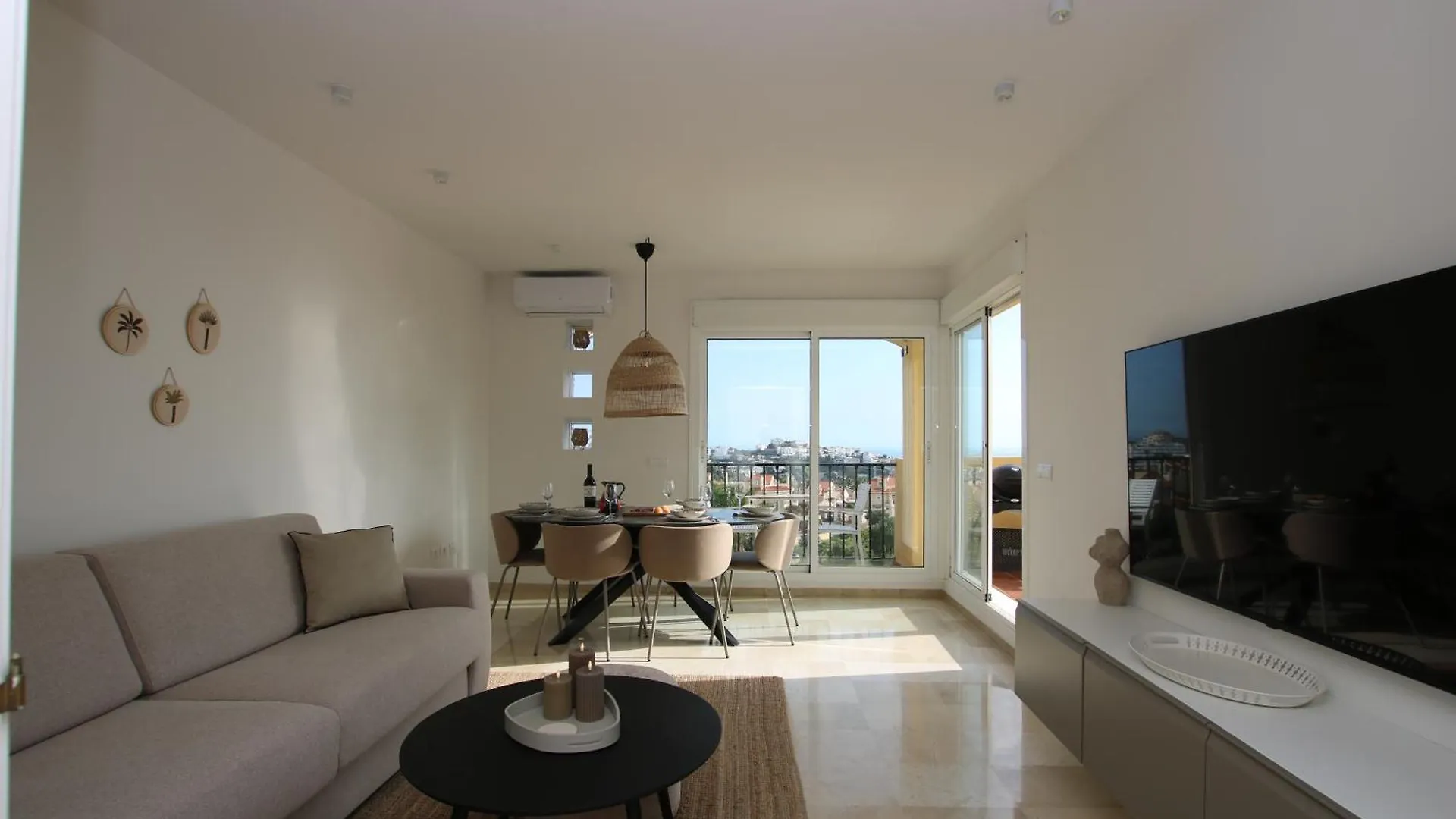 Luxe Appartement In Mijas Met Zeezicht & Zwembad Sitio de Calahonda 0*,