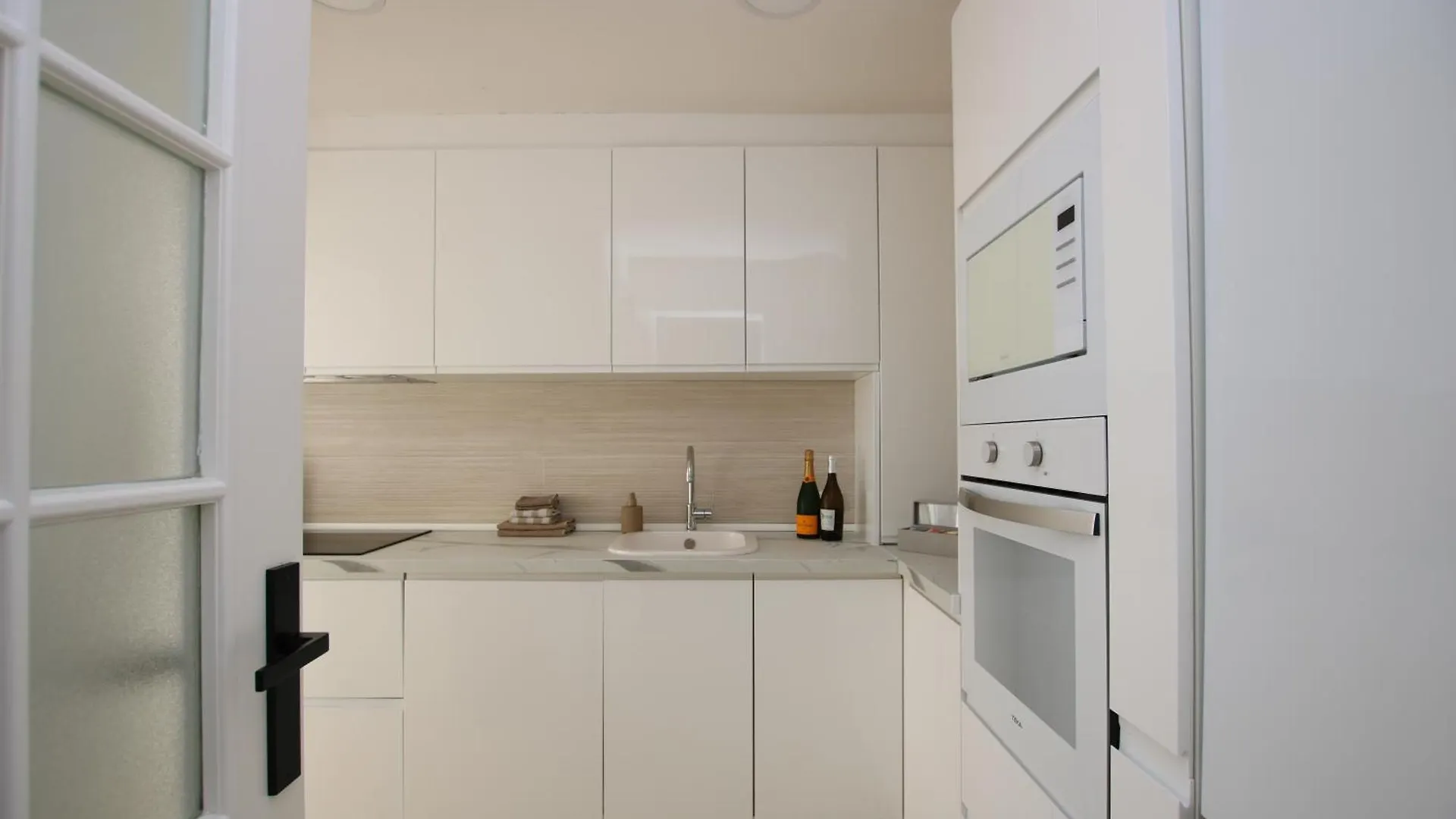 Luxe Appartement In Mijas Met Zeezicht & Zwembad Sitio de Calahonda Spain