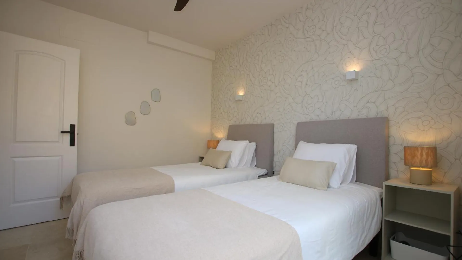 Apartment Luxe Appartement In Mijas Met Zeezicht & Zwembad Sitio de Calahonda Spain