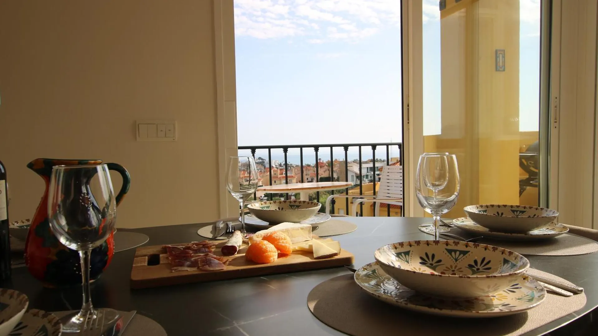 Luxe Appartement In Mijas Met Zeezicht & Zwembad Sitio de Calahonda 0*,  Spain